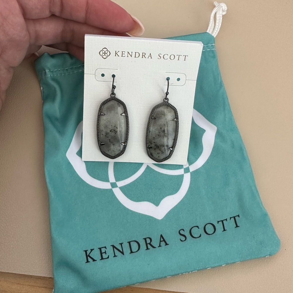 Kendra Scott Drop Earrings